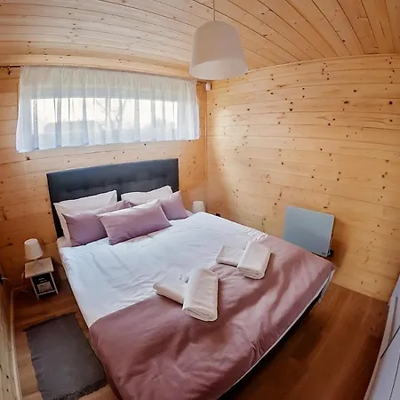 度假居 Widok Na Sniezke - Caloroczne 鲁穆尼卡